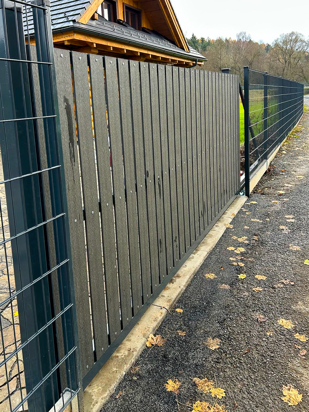 WhatsApp Im025-11-21 at 13.45.04